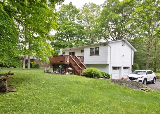 1775 Lakes Road, Monroe, NY 10950