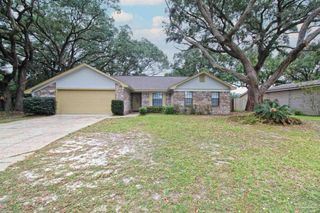 7859 Bay Meadows Dr, Pensacola, FL 32507