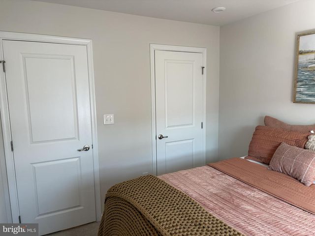 109 ALMOND DR, Lansdale, PA 19446