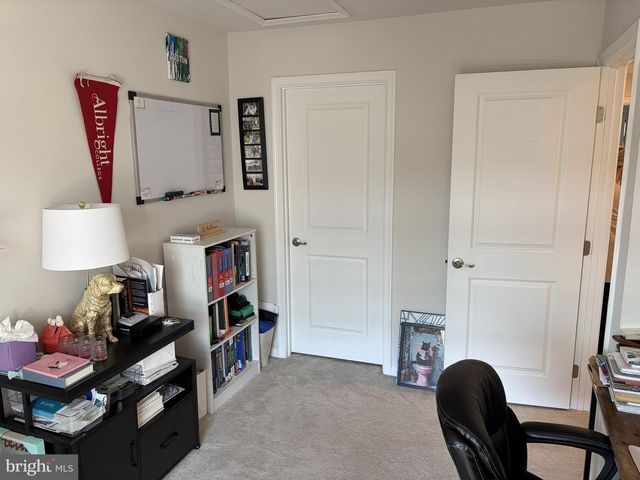 109 ALMOND DR, Lansdale, PA 19446