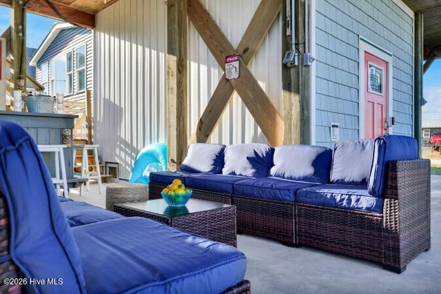 3200 Gray Street, Sneads Ferry, NC 28460