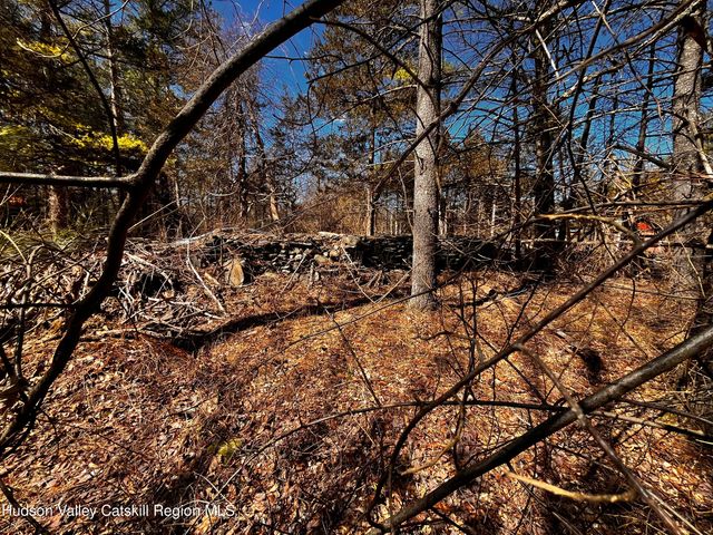 1145 Glasco Turnpike, Saugerties, NY 12477