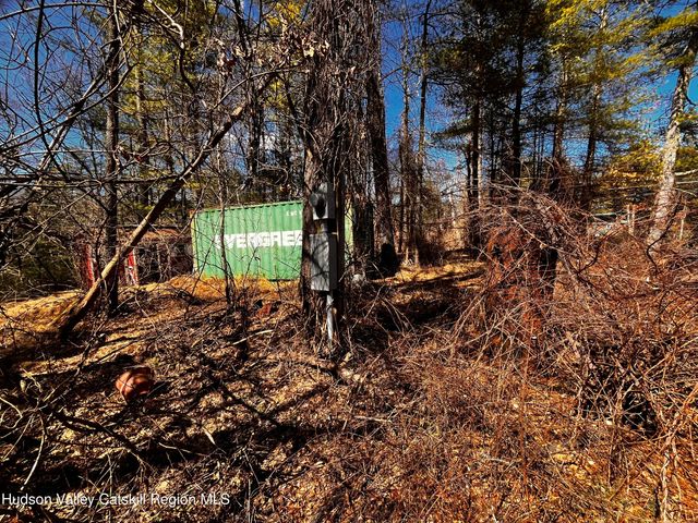 1145 Glasco Turnpike, Saugerties, NY 12477