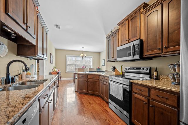 105 Sagamore Trce, Hendersonville, TN 37075