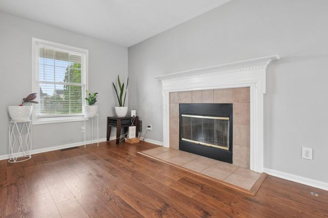 55 Gala Avenue SW, Etna, OH 43062