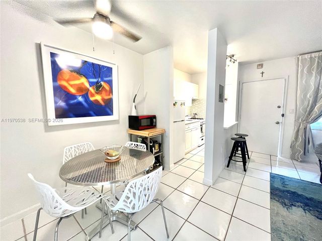 6310 SW 79th St 2, South Miami, FL 33143