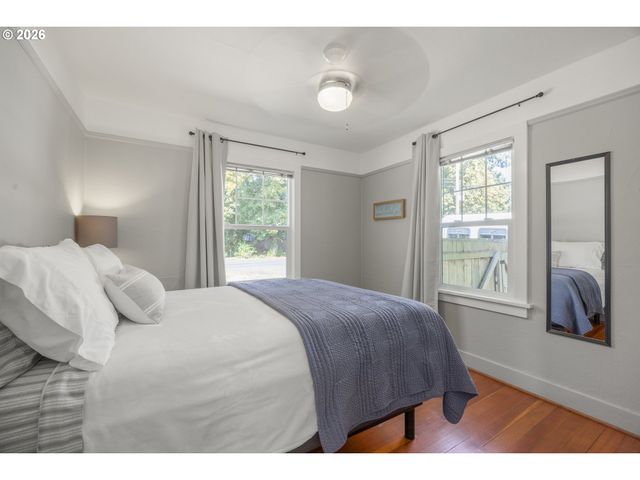 112 HANSEN Ln, Eugene, OR 97404