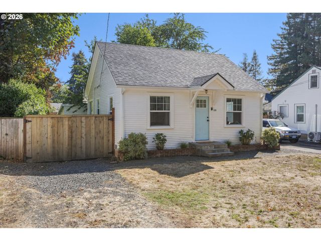 112 HANSEN Ln, Eugene, OR 97404