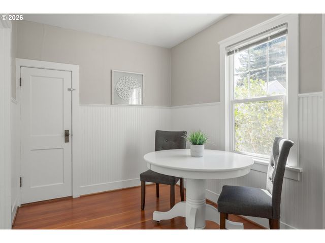 112 HANSEN Ln, Eugene, OR 97404