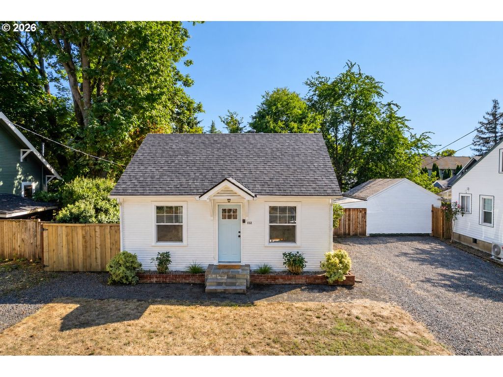 112 HANSEN Ln, Eugene, OR 97404