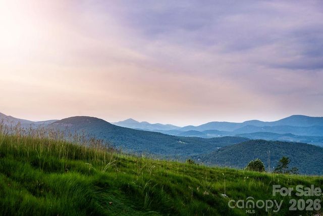 TBD Summit Trail Drive 26, Hendersonville, NC 28792