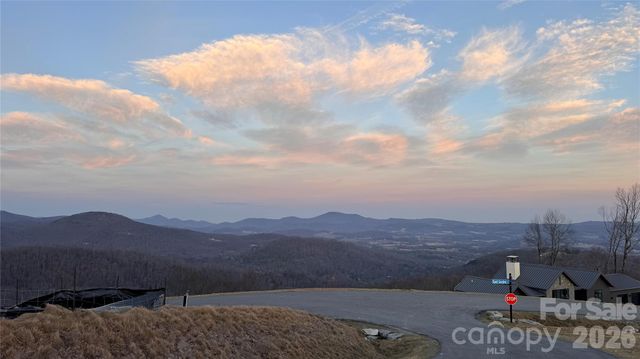 TBD Summit Trail Drive 26, Hendersonville, NC 28792