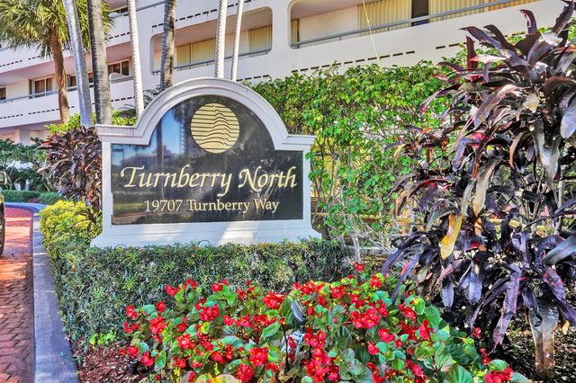 19707 Turnberry Way 18j, Aventura, FL 33180