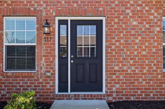 1040 Charlie Daniels Pkwy Apt 111, Mount Juliet, TN 37122