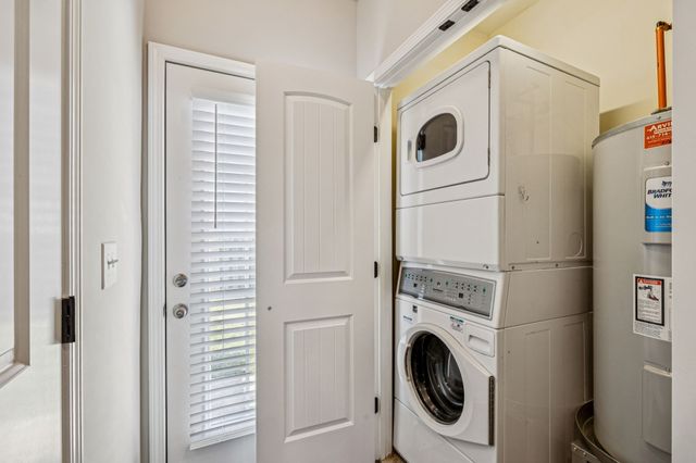 1040 Charlie Daniels Pkwy Apt 111, Mount Juliet, TN 37122