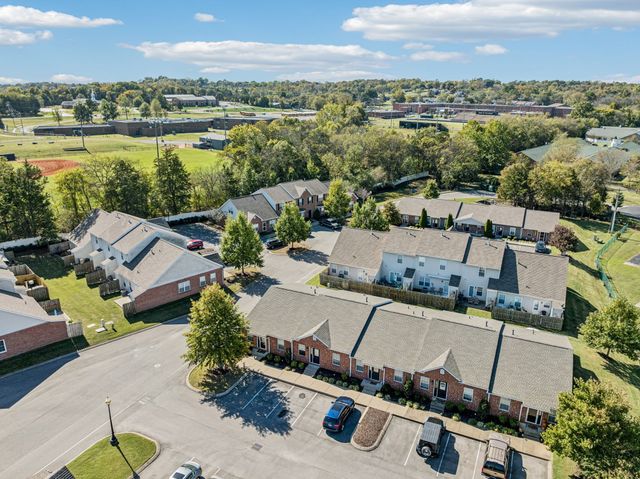 1040 Charlie Daniels Pkwy Apt 111, Mount Juliet, TN 37122