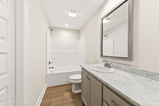 219 Camerons Cove Drive, Carencro, LA 70520