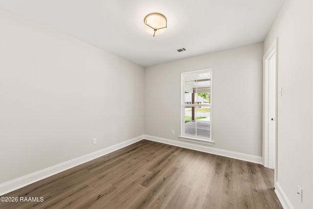 219 Camerons Cove Drive, Carencro, LA 70520