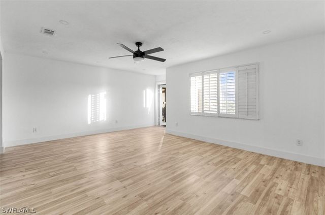 1311 SE 39th TER, Cape Coral, FL 33904