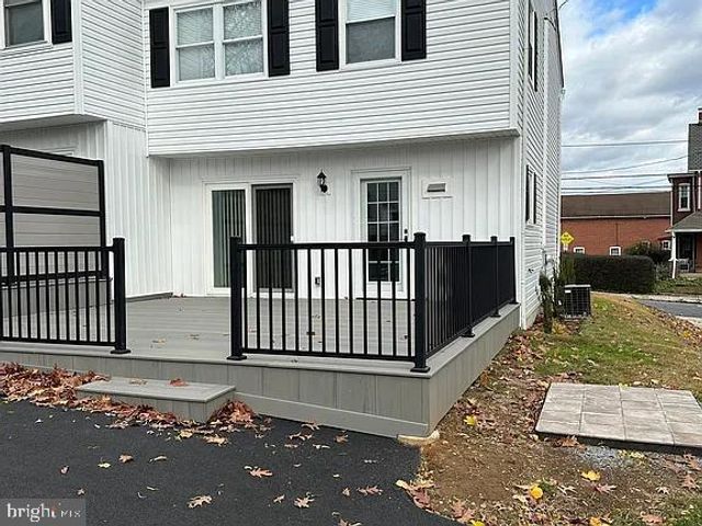 102 STUART AVE, Downingtown, PA 19335