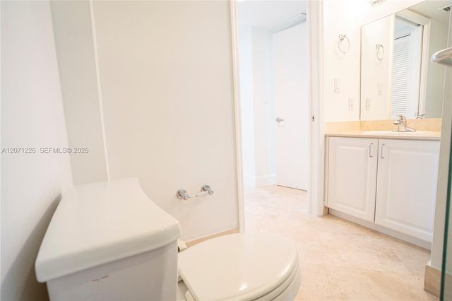 90 Alton Road 2204, Miami Beach, FL 33139