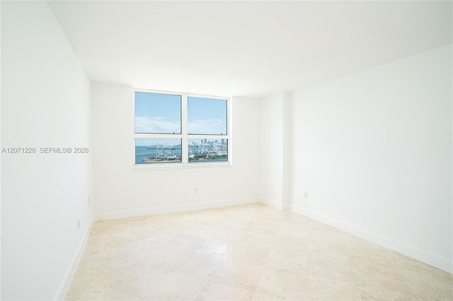 90 Alton Road 2204, Miami Beach, FL 33139