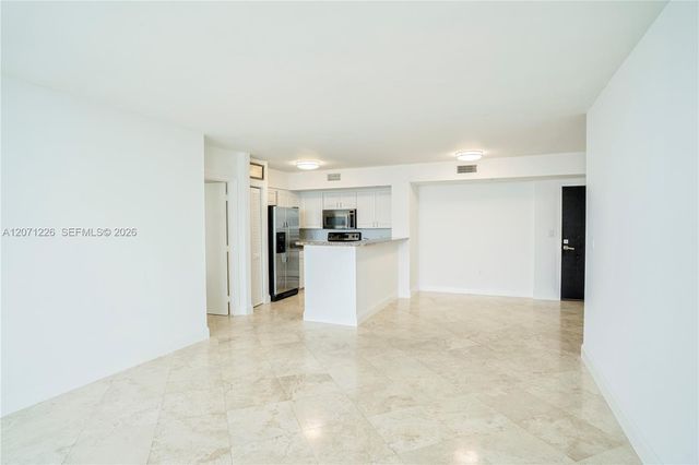 90 Alton Road 2204, Miami Beach, FL 33139