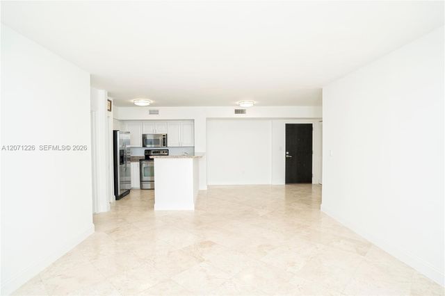 90 Alton Road 2204, Miami Beach, FL 33139