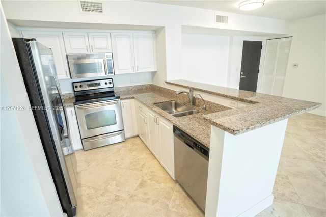 90 Alton Road 2204, Miami Beach, FL 33139
