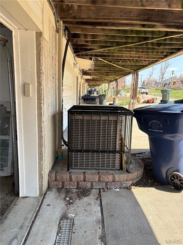 1163 81st Street, St Louis, MO 63130