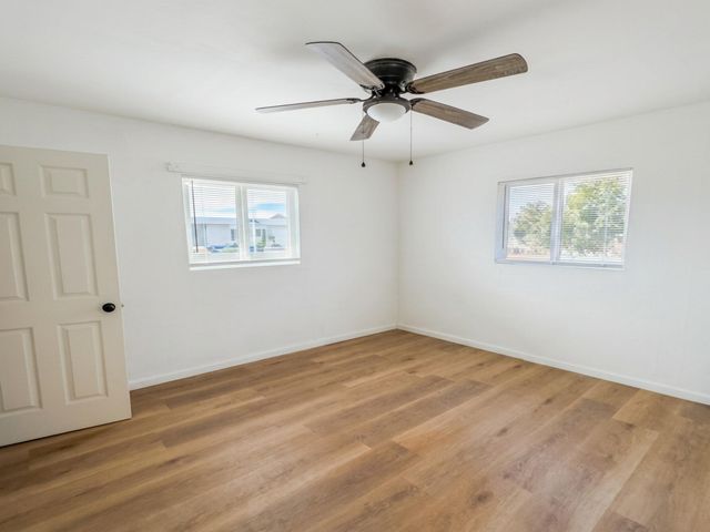 8819 Menaul Boulevard NE, Albuquerque, NM 87112