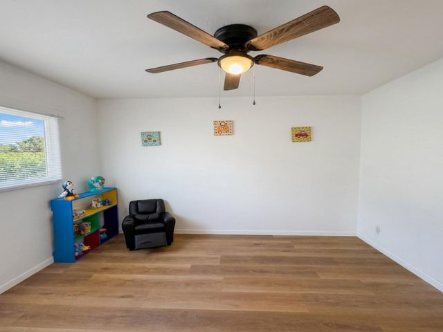 8819 Menaul Boulevard NE, Albuquerque, NM 87112