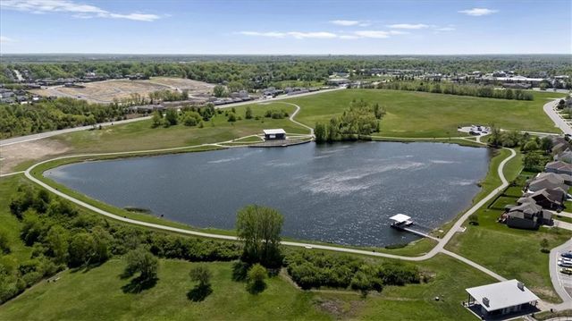 913 Zennor Lane, Raymore, MO 64083