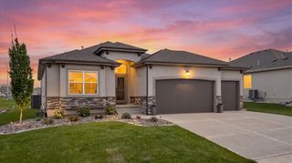 913 Zennor Lane, Raymore, MO 64083