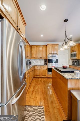 3041 Cadbury Trail, Snellville, GA 30039