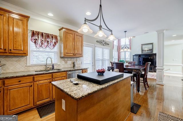 3041 Cadbury Trail, Snellville, GA 30039