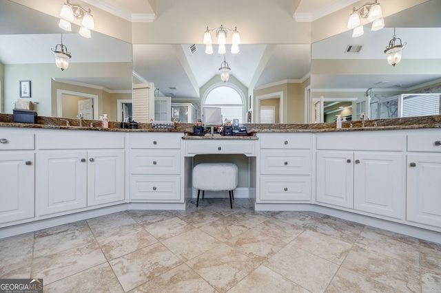 3041 Cadbury Trail, Snellville, GA 30039