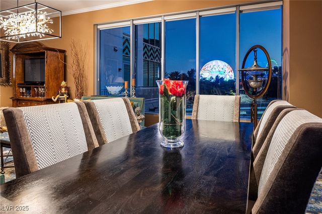 360 East Desert Inn Road 407, Las Vegas, NV 89109