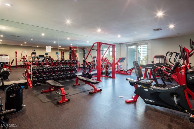 360 East Desert Inn Road 407, Las Vegas, NV 89109