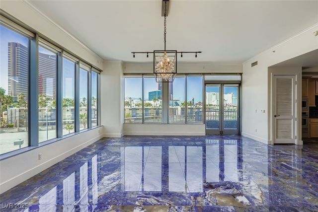 360 East Desert Inn Road 407, Las Vegas, NV 89109