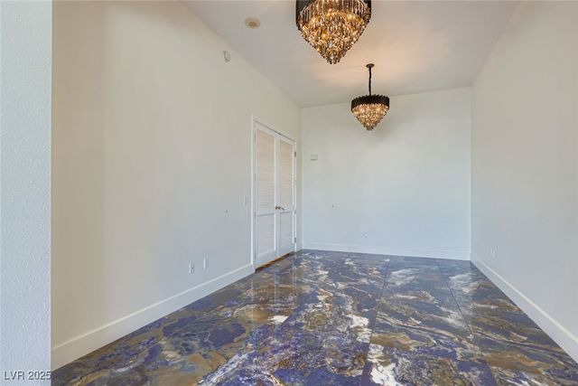 360 East Desert Inn Road 407, Las Vegas, NV 89109