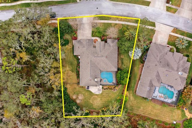 5614 EAGLEGLEN PLACE, Lithia, FL 33547