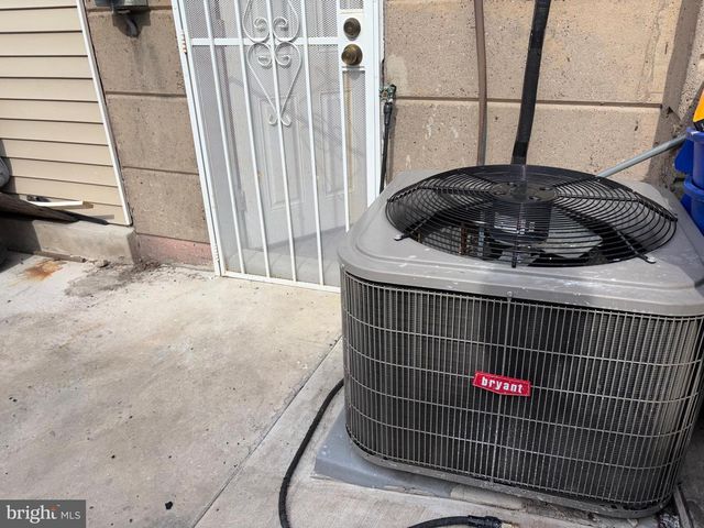 58 GILPIN RD, Upper Darby, PA 19082