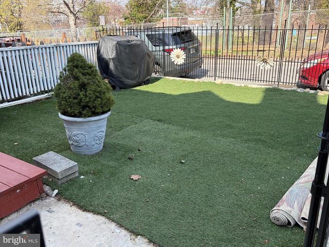 58 GILPIN RD, Upper Darby, PA 19082