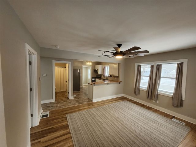 721 W Michigan Street, New Buffalo, MI 49117