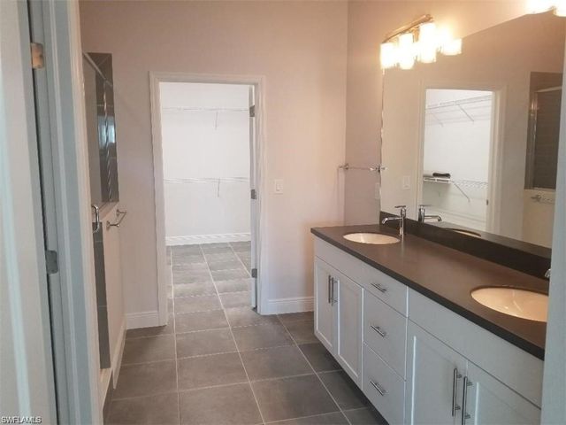6969 Avalon CIR 1508, Naples, FL 34112