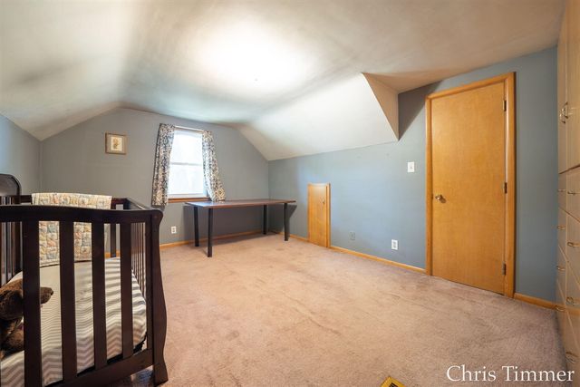 605 64th Avenue, Zeeland, MI 49464