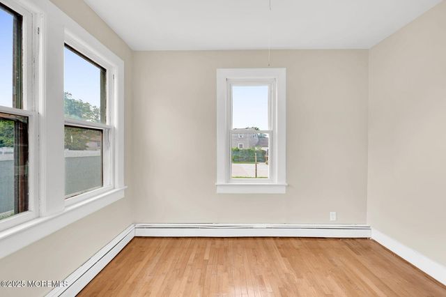 46 Woodland Avenue, Keansburg, NJ 07734