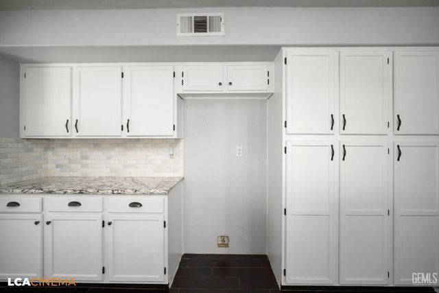 9302 Southwick Drive, Bakersfield, CA 93312