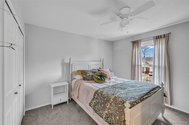 45077 Roundview Drive, Novi, MI 48375